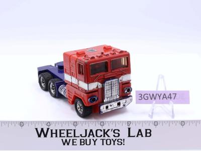 Optimus Prime Cab G1 Transformers Vintage MISSING PART OF GRILL & BROKEN PIPES