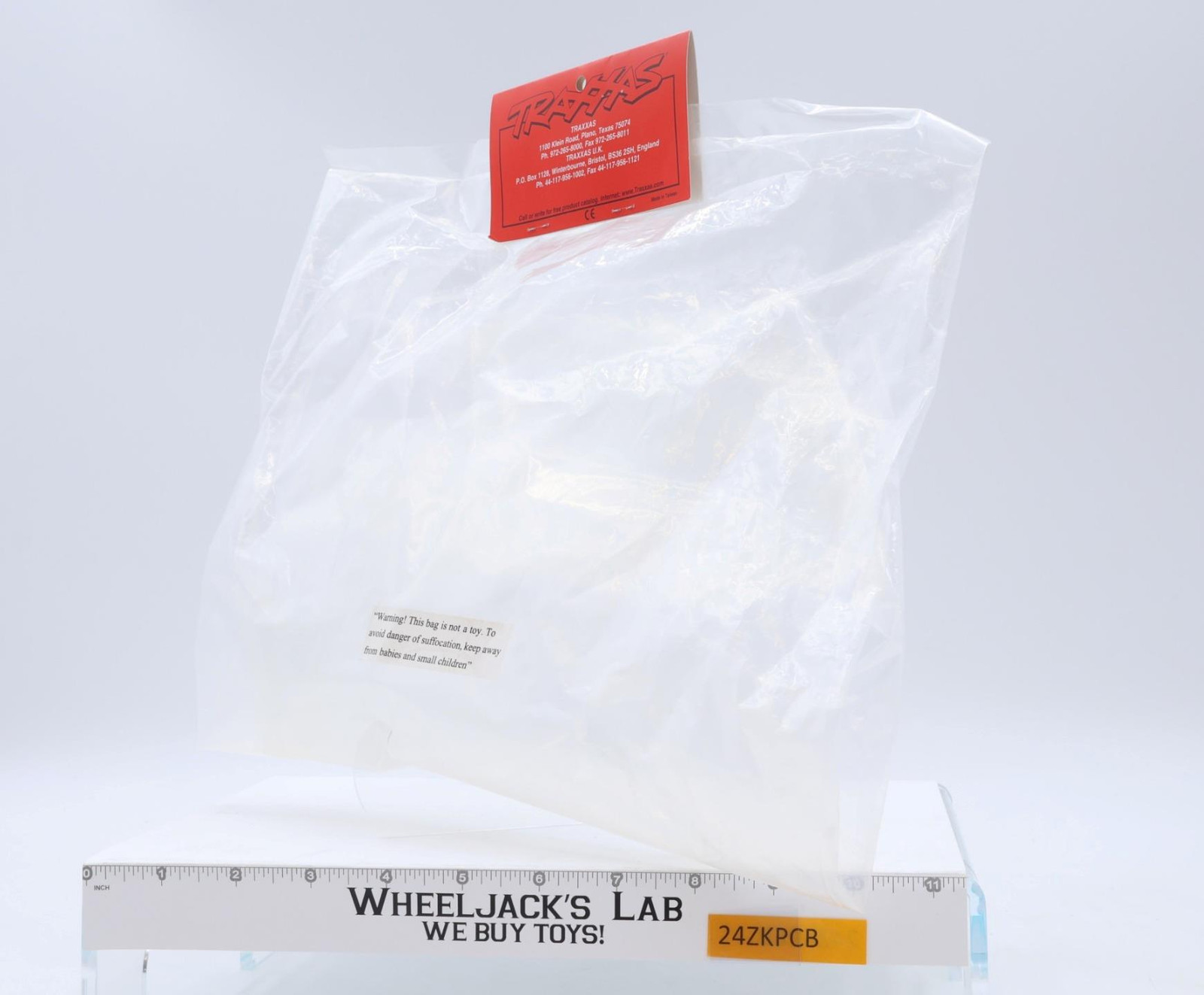 #3680X Grave Digger Body Monster Jam 30th Anniversary 2012 Traxxas NEAR MINT