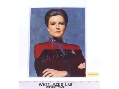 Captain Janeway Star Trek Deep Space 9 Kate Mulgrew AUTOGRAPHED 8x10 Picture