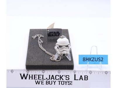 Stormtrooper Helmet Mask Necklace Pendant Star Wars 1977 20th Century Fox