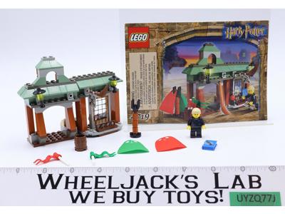 #4719 Quality Quidditch Supplies 100% Complete + Manual Harry Potter 2010 Lego