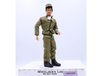 Man of Action Adventure Team Flocked Brown Hair GI Joe 1970 Hasbro 12" Figure
