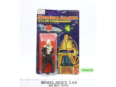 Cylon Commander GOLD W/Card & Bubble Battlestar Galactica 1978 Mattel Figure