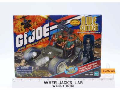 A.W.E. Striker W/Pathfinder GI Joe 2000 Hasbro Action Figure Vehicle NEW SEALED