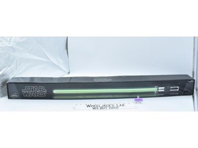 Yoda Force FX Signature Series Lightsaber 2007 Star Wars Master Replicas