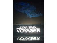 PROTOTYPE SAMPLE MOCK-UP Star Trek Voyager 1997 Acrylic Light Up Illuminated