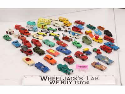 Lot of 66 Misc Cars/Vehicles W/ Deluxe Collectors Case Matchbox