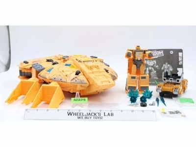 Autobot Ark W/ Mainframe 100% Complete Transformers Kingdom WFC 2021 Hasbro