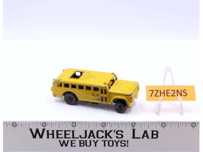 The Heavyweights S'Cool Bus Yellow 1970 Redline Hot Wheels Mattel Vintage