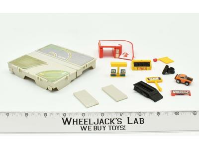 Travel City Gas Station Repair Shop Mini Play Set 1987 Micro Machines Galoob