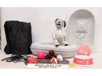 Sony Aibo ERS-1000 Entertainment Robot Dog White Ivory W/Original Packaging