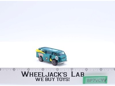Volkswagen Beach Bomb Aqua Hot Wheels 1969 Redline Mattel Vintage RL