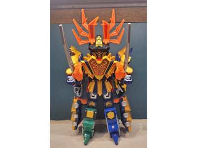 Super Samurai Gigazord W/ ClawZord Power Rangers 2011 Bandai Action Figure