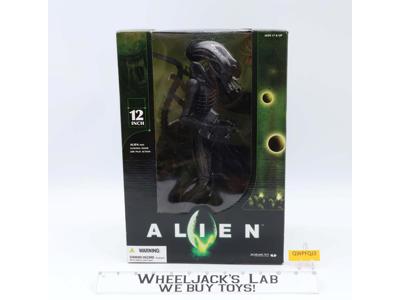 Alien Xenomorph 2004 McFarlane Toys 12" Action Figure NEW MISB SEALED