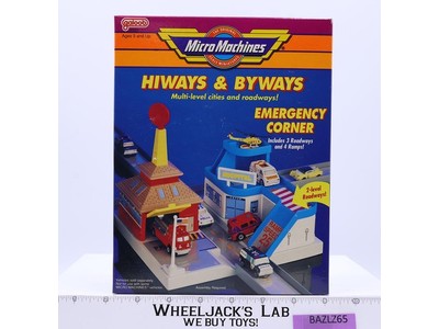 Emergency Corner Micro Machines Hiways & Byways 1990 Galoob Vintage NEW MIB