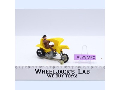 Rrrumblers Bold Eagle YELLOW w/ Brown RIDER & Guide Hot Wheels 1972 Mattel