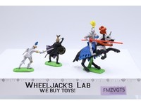 LOT of 3 Medieval Knight & War Soldiers Britains 1971 Vintage Action Figures