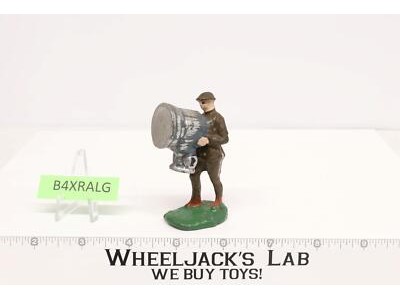 WWII German Soldier 3" Composite Elastolin Japan Spotlight Searchlight Toy