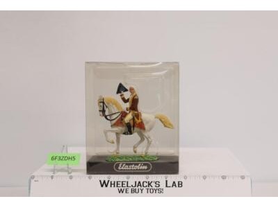 Mounted Soldier Tipping Hat Vintage Toy Elastolin by Preiser 5" NIB #7345