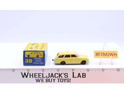 Vauxhall Victor Estate Car 38 W Original Box Lesney Matchbox 1960's England