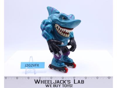 Metallic Blades STREEX Street Sharks 1995 Street Wise Design Mattel Figure
