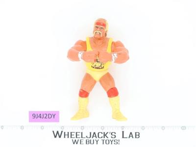 Hulk Hogan 100% Complete WWF Wrestling Hasbro Titan Sports 1991 Vintage Figure