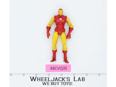 Iron Man 100% Complete Marvel Universe Secret Wars 2010 Hasbro Action Figure