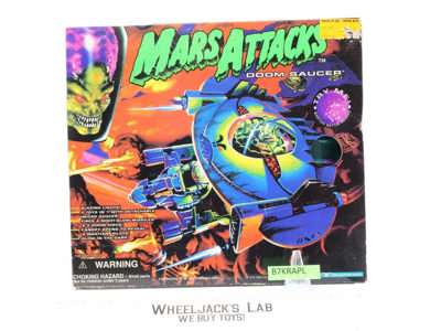 Doom Saucer Mars Attacks 1996 Trendmasters Action Figure Vehicle NEW MIB