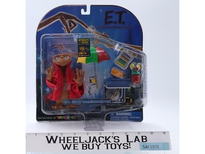 E.T. Extra Terrestrial W/Interactive Commmunicator ToysRUs Exclusive 2001 MOSC