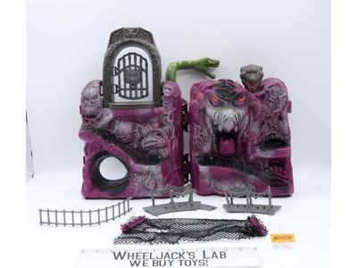 Snake Mountain He-Man Masters of the Universe MOTU 1984 Action Figure Playset