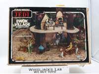 Ewok Village Star Wars 1983 Kenner Vintage Action Figure Playset
