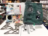The Hyve Playset 1984 Sectaurs Coleco Vintage Action Figure Playset
