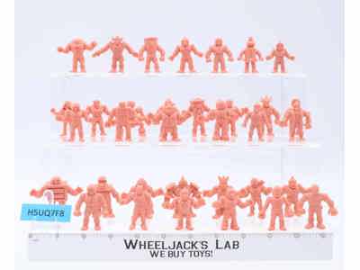 Lot of 33 Muscle Men M.U.S.C.L.E.  Mattel 1980's Figures