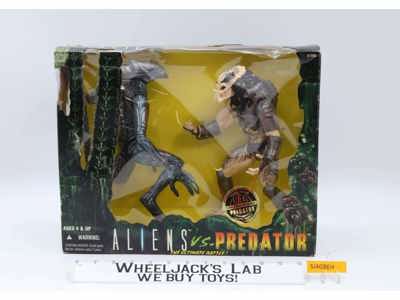 Aliens vs Predator Ultimate Battle 1996 Kenner Action Figure NEW MIB