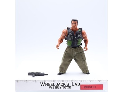 Arnold Schwarzenegger Commando Movie 1985 Diamond Toymakers Action Figure