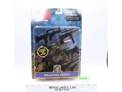 Weapons Depot GI Joe 12" Hasbro MOSC 1999 Action Figure Battle Gear NEW