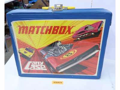 Lot of 48 Miscellaneous Cars/Trucks/Vehicle W/ Carry Case Matchbox