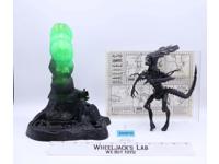 Queen Hive Aliens 1992 Kenner Action Figure Playset