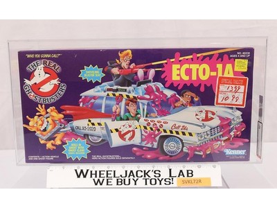 Ecto-1A AFA GRADED 80+ Ghostbusters 1990 Kenner No Color Break NEW SEALED