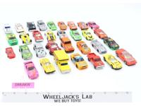 Lot of 32 Miscellaneous Cars/Planes/ Trucks Vintage Unbranded Made in China