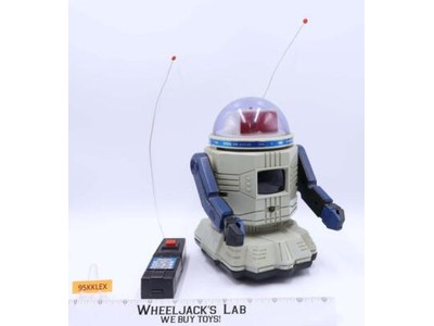 Steve the Butler Toys R Us 1986 Playtime Robot