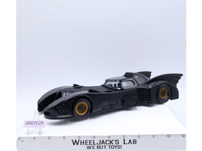 Batmobile DC Comics Batman Returns Dark Knight 1990 Kenner Action Figure Vehicle