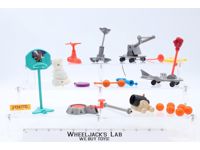 Lot of Various Accessories Space Jam Warner Brothers 1996 Action Figure