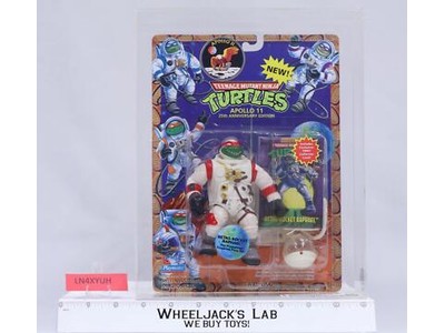 Retro Rocket Raphael CAS GRADED 80 80/90/90 TMNT Apollo 11 1994 Playmates Toys