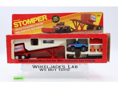 Official Competition Pull Set W/ Authentic 4x4 Vehicle 1980's Stomper Schaper