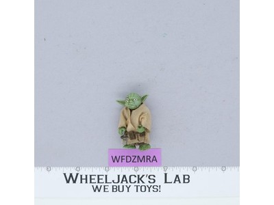 Yoda Dark Green Star Wars ESB Empire Strikes Back 1980 Kenner Action Figure