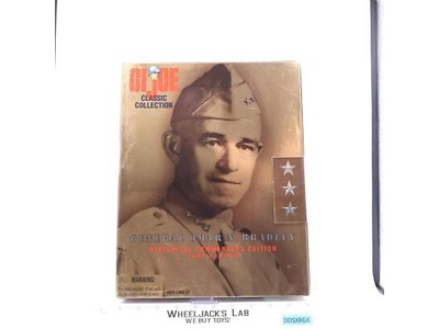 General Omar N. Bradley Historical Commanders Edition G.I. Joe 1998 MISB