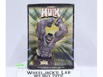 Gray Hulk Marvel Comics 2003 Dynamic Forces 10" Bust