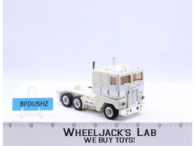 Ultra Magnus RT CAB ONLY 1986 G1 Transformers Freightliner COE Action Figure