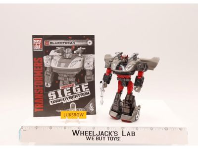 Bluestreak 100% Complete Transformers Siege War For Cybertron Hasbro Figure